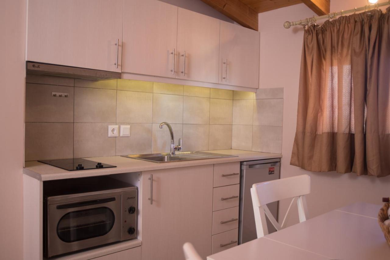 Studios Artemis Lefkada City Exterior photo