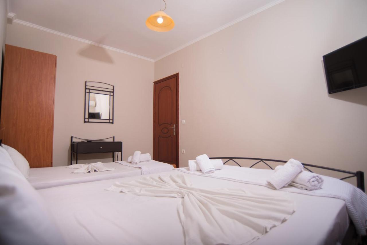 Studios Artemis Lefkada City Exterior photo