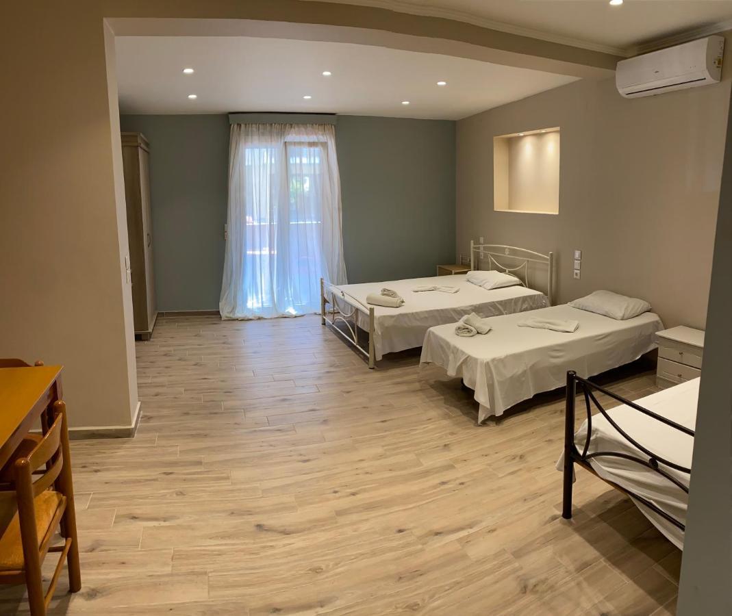 Studios Artemis Lefkada City Exterior photo